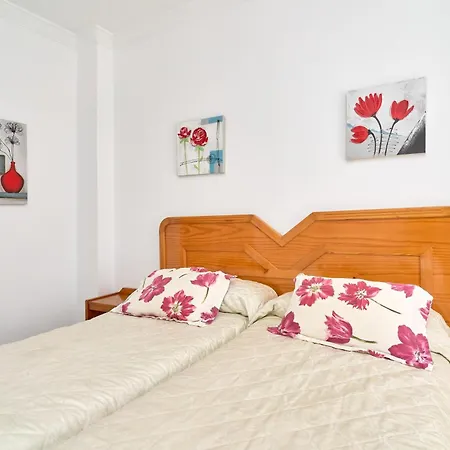 Vivienda Junto A Plaza España Nerja