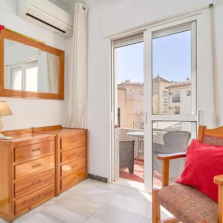 Vivienda Junto A Plaza España Apartamento *